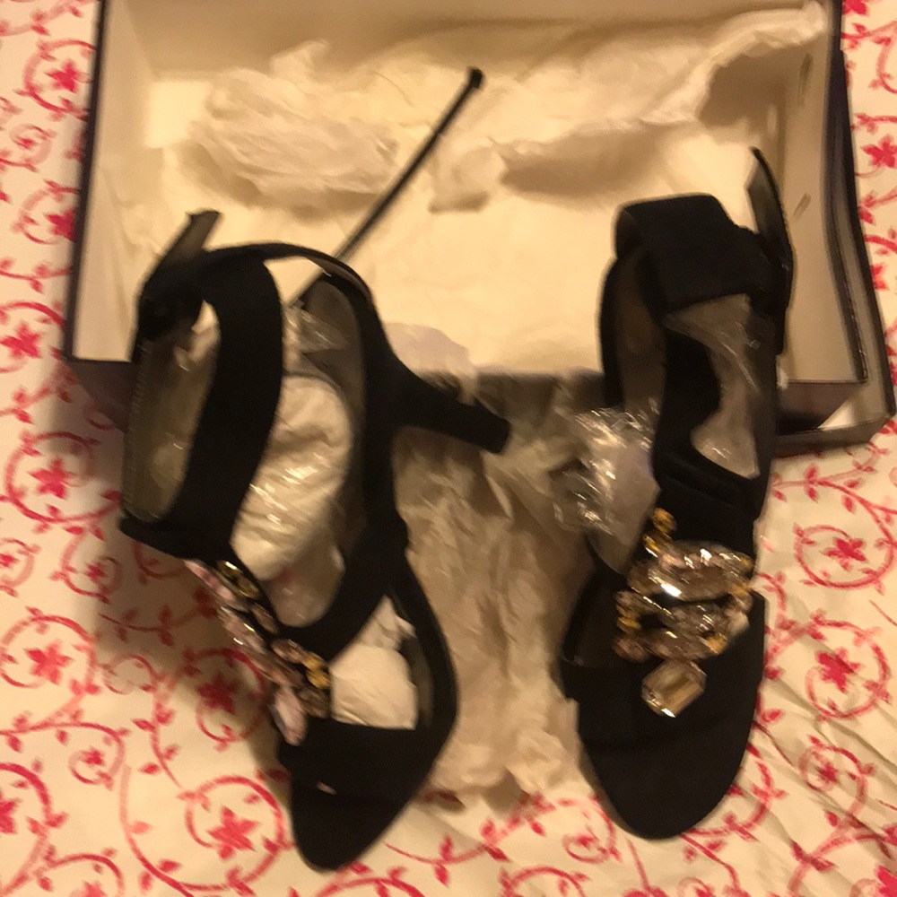 🌹...BLACK HIGH HEEL👠
